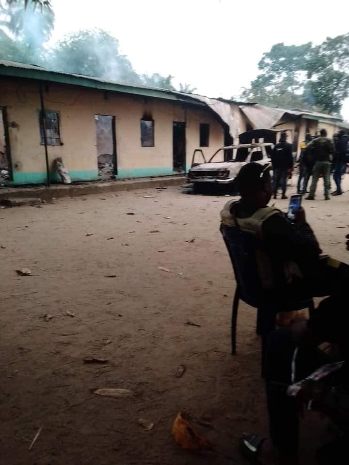 Gunmen attack police station in Abia